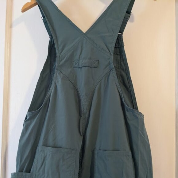 Duluth Heirloom Gardening Bib Overalls - Picture 4 of 5